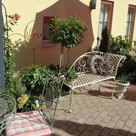 Hausner's Hotel-