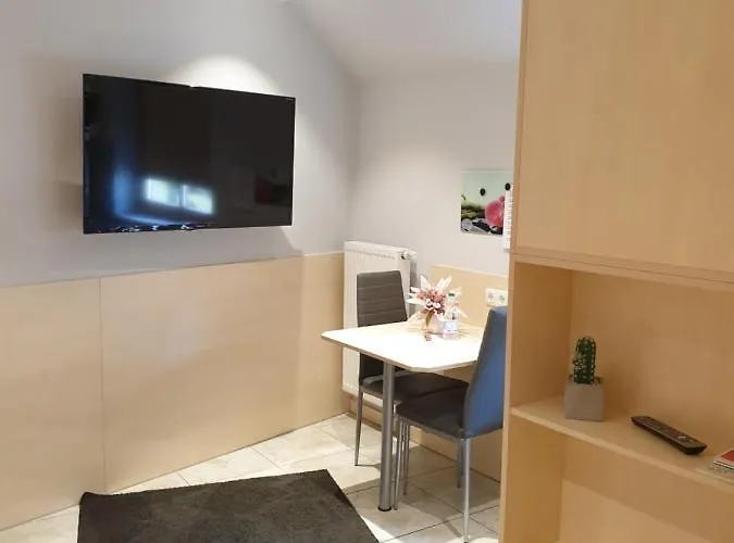 Hausner's Hotel- Apartahotel 3*